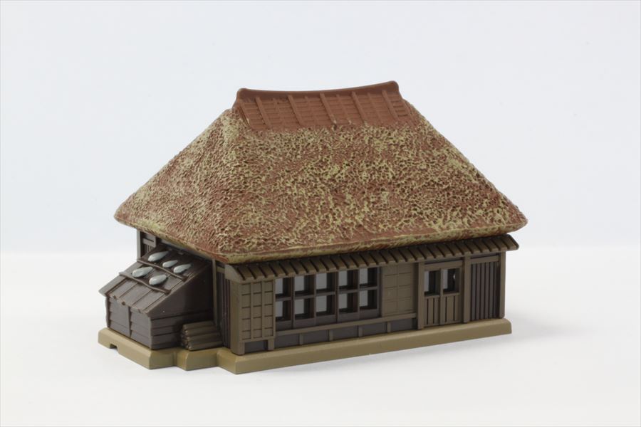 S024-1 わらぶき屋根農家
